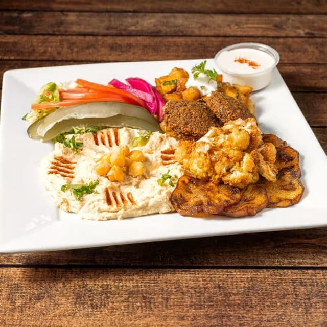 VEGETARIAN PLATTER.
