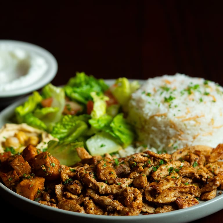 Savor Your Lunch with Us