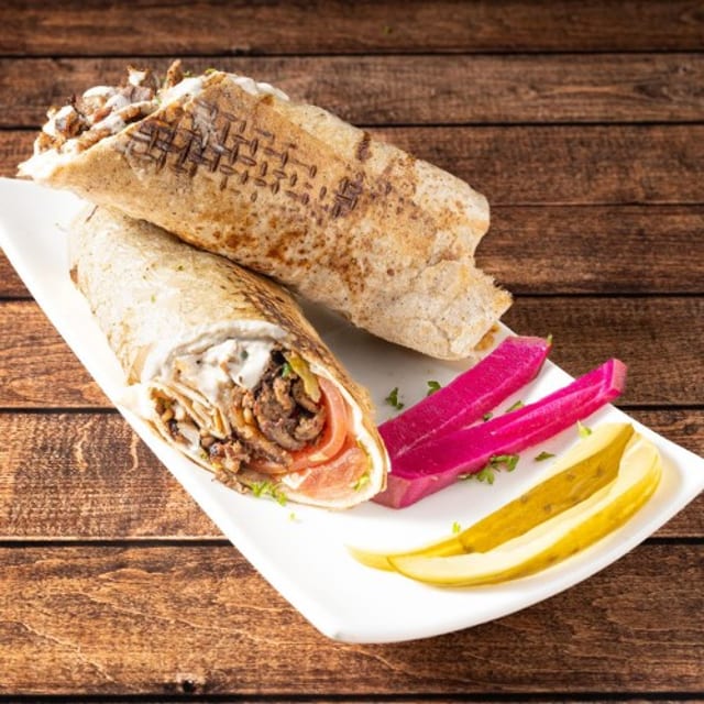 BEEF SHAWARMA PITA.