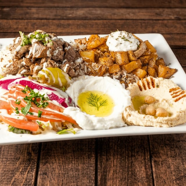 BEEF SHAWARMA PLATTER.