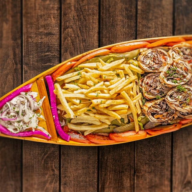 Shawarma Chicken Sushi Boat (1 Person).