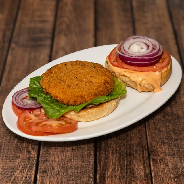 KIDS CHICKEN BURGER.