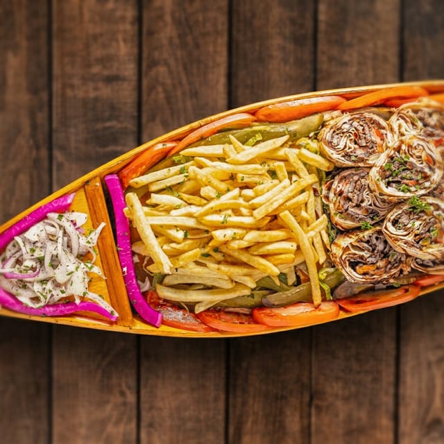 Shawarma Beef Sushi Boat (1 Person).